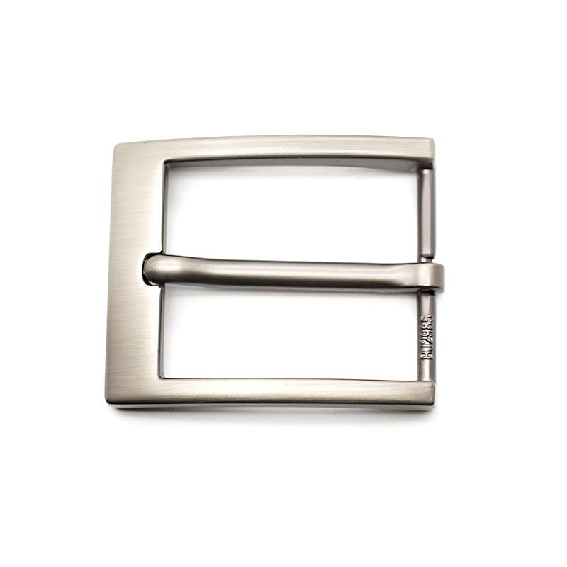 1Piece 40mm Metal Pin Belt Buc - Tuxedo Lapel Pin recension och pris